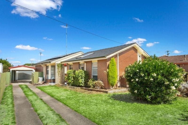 18 Bilson Street COLAC VIC, Colac - Image 1
