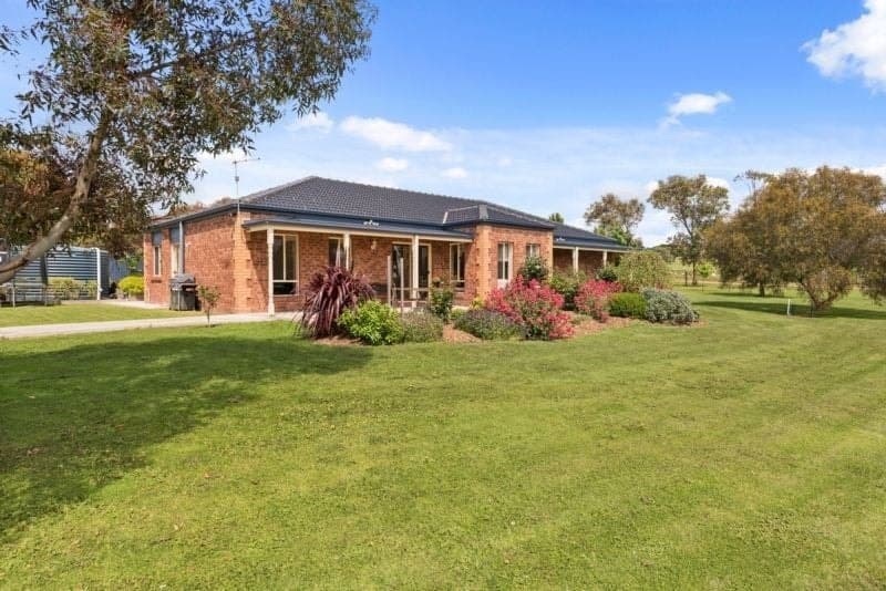44 Roseneath Road WARNCOORT VIC, Warncoort - Image 1