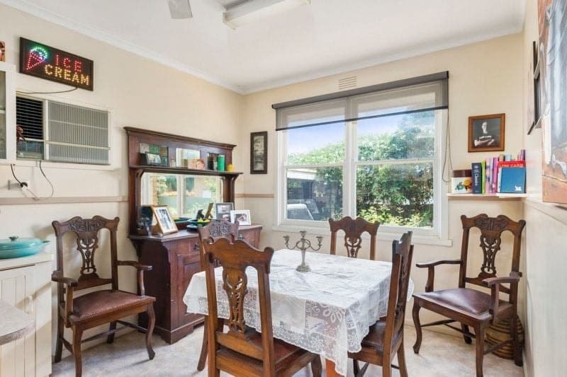 11 Quamby Avenue COLAC VIC, Colac - Thumbnail 2