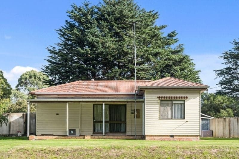 760 Irrewillipe Road BARONGAROOK WEST VIC, Barongarook West - Image 1