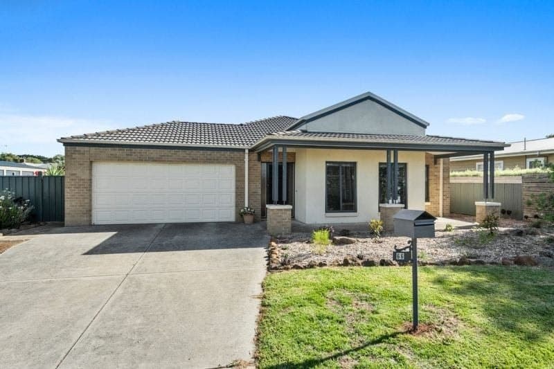 66 Mitchell Street COBDEN VIC, Cobden - Image 1