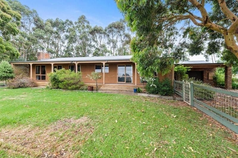 135 Everett Crescent BARONGAROOK WEST VIC, Barongarook West - Image 1