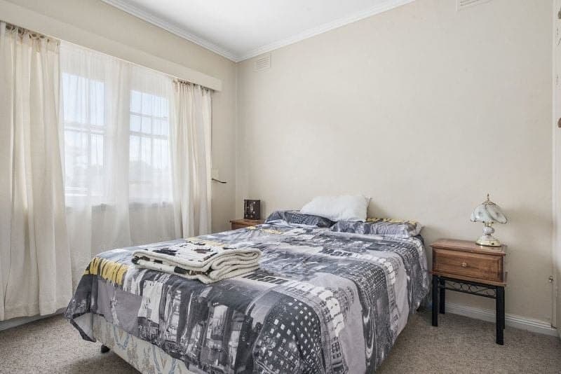 30 Sinclair Street COLAC VIC, Colac - Thumbnail 4