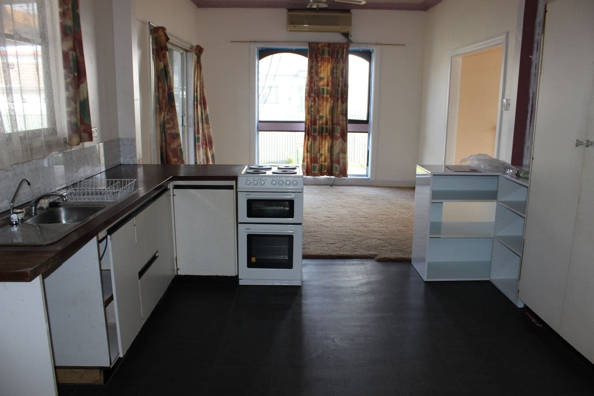 8 Polwarth Street COLAC VIC, Colac - Thumbnail 2