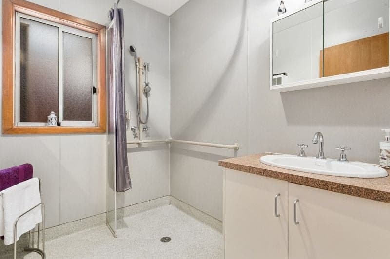 13 Johnstone Crescent COLAC VIC, Colac - Thumbnail 3