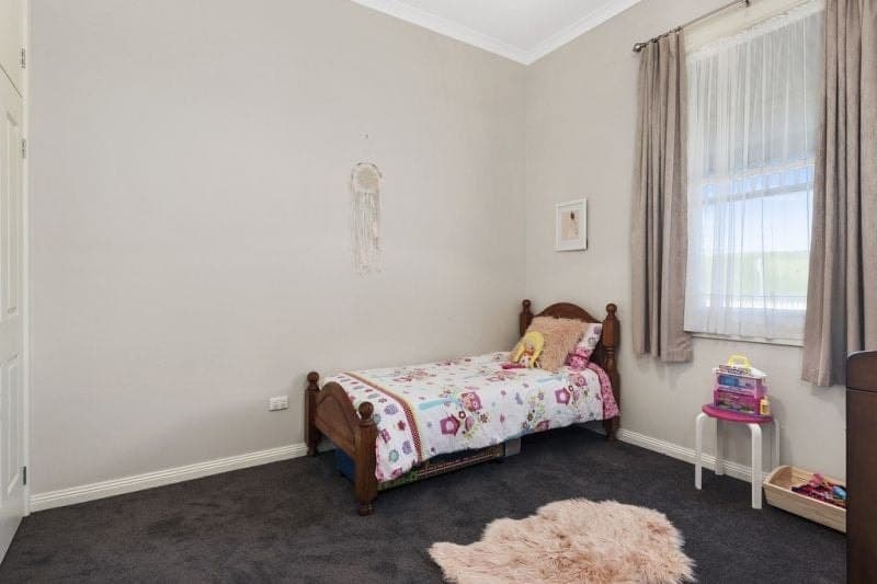 69 Gravesend Street COLAC VIC, Colac - Thumbnail 3