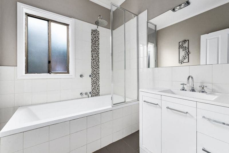 220 Wilson Street COLAC VIC, Colac - Thumbnail 4