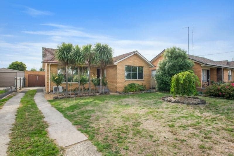199 Hearn Street COLAC VIC, Colac - Image 1