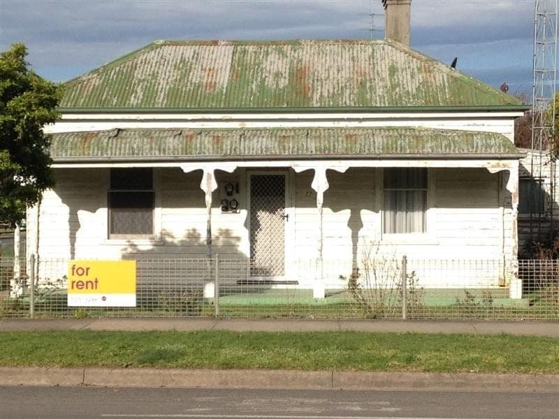 22 Gravesend Street COLAC VIC, Colac - Image 1