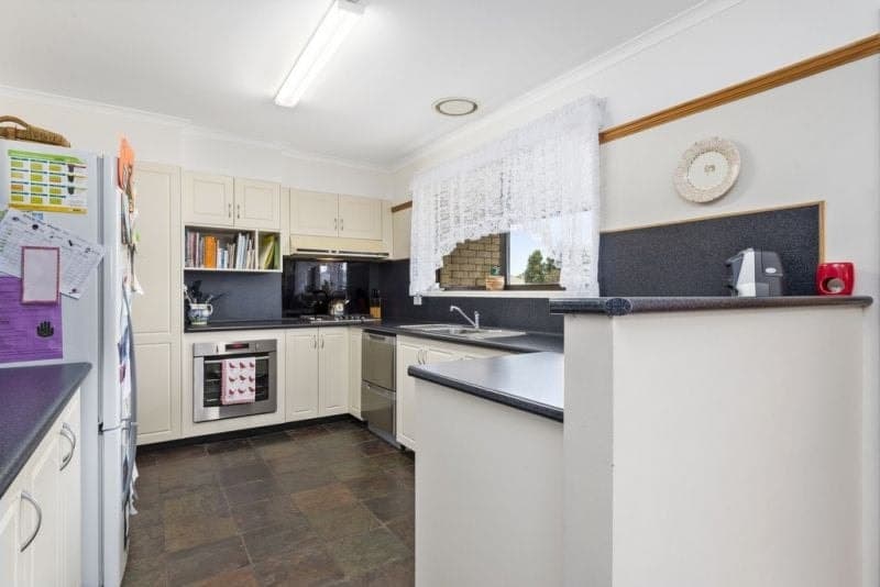 135 Hart Street ELLIMINYT VIC, Elliminyt - Thumbnail 2