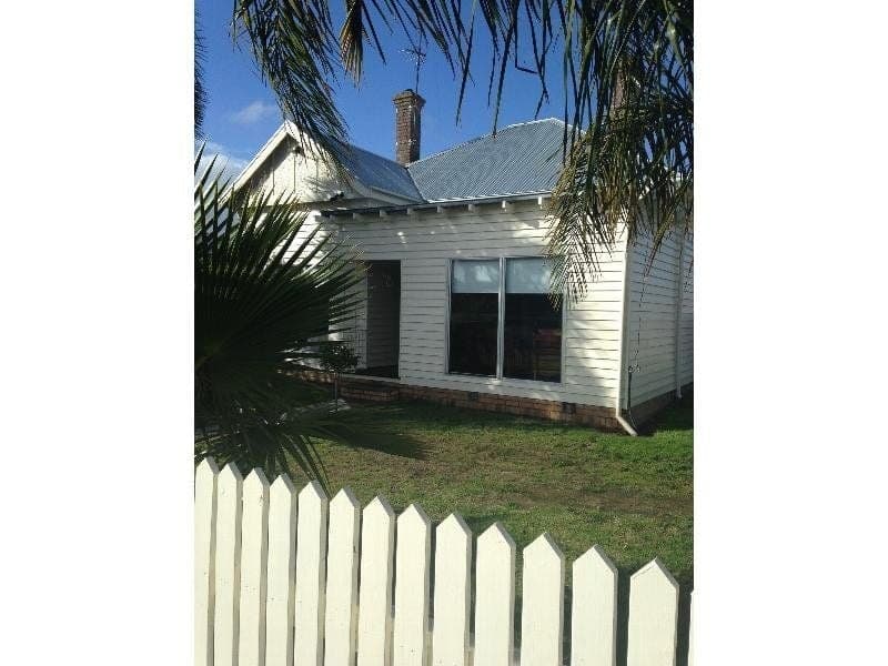 2 Campbell Street COLAC VIC, Colac - Image 1