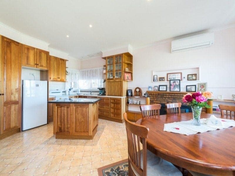 315 McKays Road WARNCOORT VIC, Warncoort - Thumbnail 2