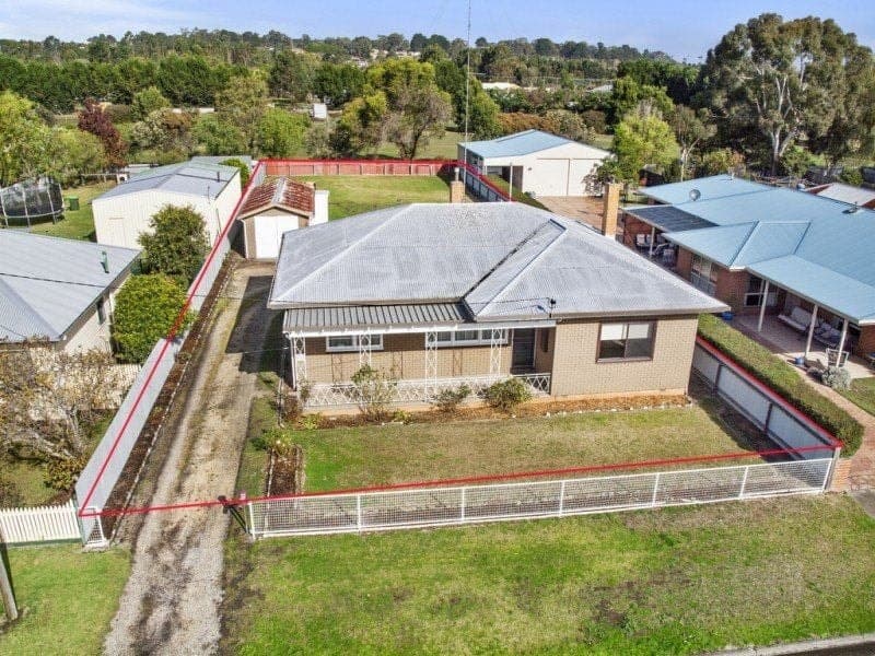 160 Aireys Street ELLIMINYT VIC, Elliminyt - Image 1