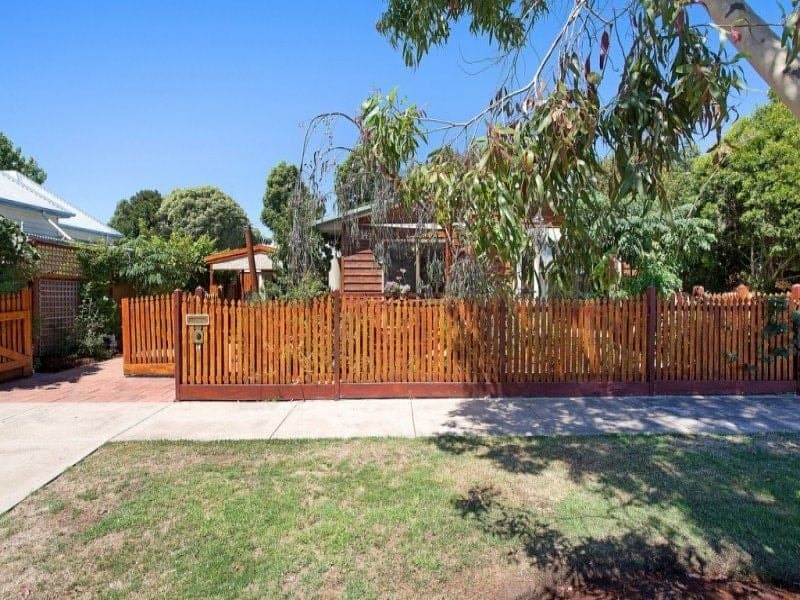 14 Pollack Street COLAC VIC, Colac - Thumbnail 2