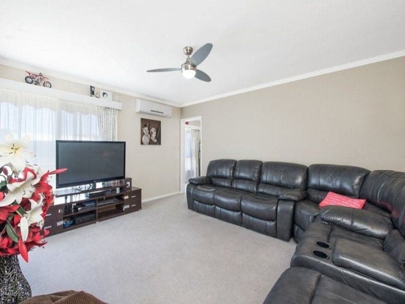 8 Carr Street COLAC VIC, Colac - Thumbnail 2
