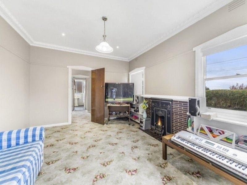 34 Moore Street COLAC VIC, Colac - Thumbnail 4