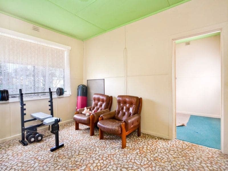 63 Sinclair Street COLAC VIC, Colac - Thumbnail 5