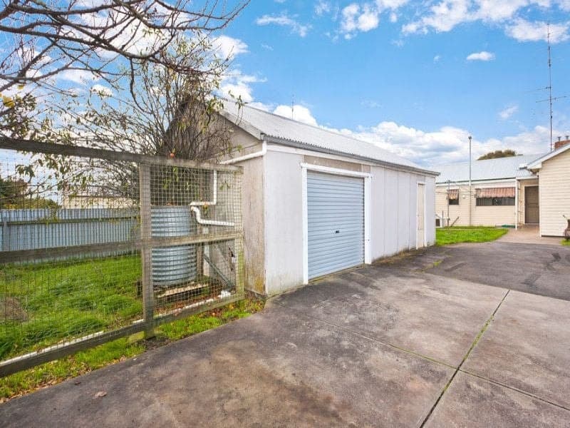 63 Sinclair Street COLAC VIC, Colac - Thumbnail 8