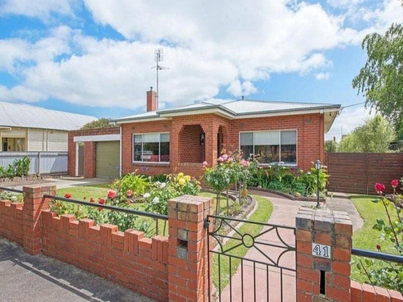 41 Jennings Street COLAC VIC, Colac - Image 1