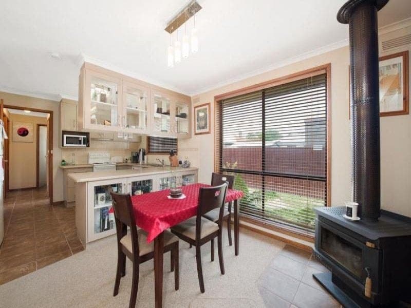 7/28 Hewitt Street COLAC VIC, Colac - Image 1