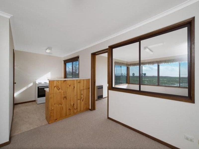 11 William Street COLAC VIC, Colac - Thumbnail 3