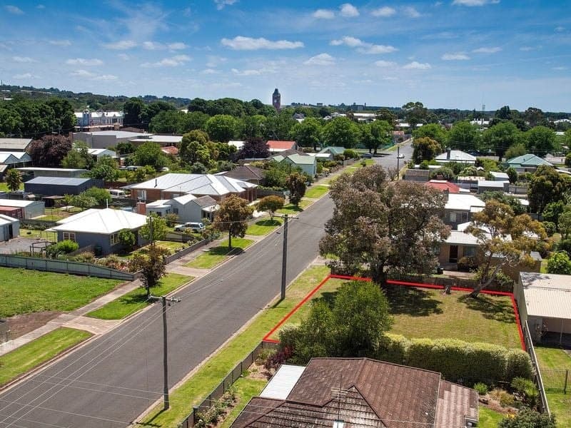 18 Fergusson Street CAMPERDOWN VIC, Camperdown - Thumbnail 3