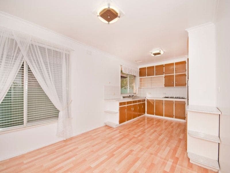 208 Hearn Street COLAC VIC, Colac - Thumbnail 5