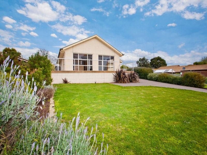 98 Marriner Street COLAC VIC, Colac - Image 1