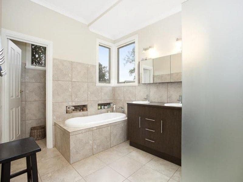 75 Colac Lavers Hill Road ELLIMINYT VIC, Elliminyt - Thumbnail 8