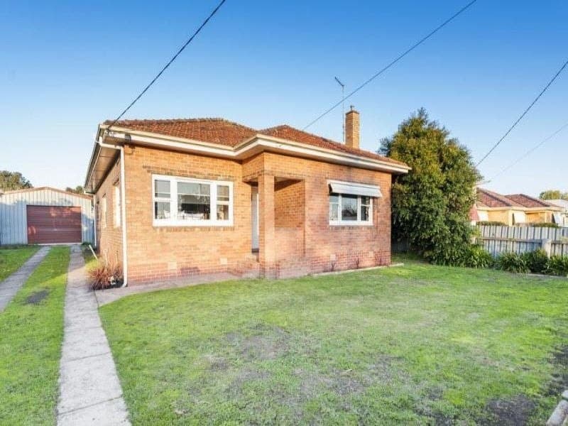 6 Kemp Street COLAC VIC, Colac - Image 1