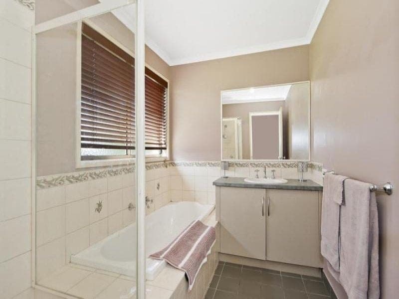 550 Corangamite Lake Road COROROOKE VIC, Cororooke - Thumbnail 2