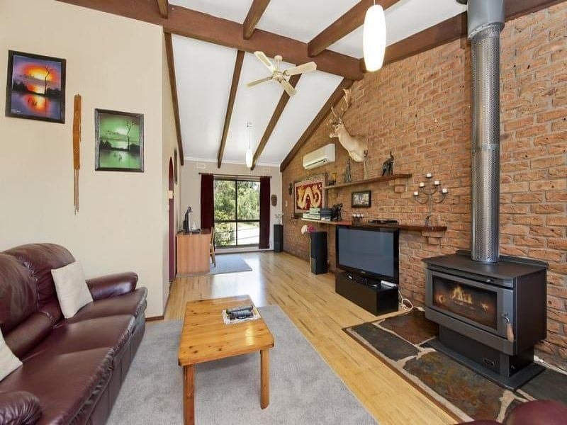 110 Woodrowvale Road ELLIMINYT VIC, Elliminyt - Thumbnail 4