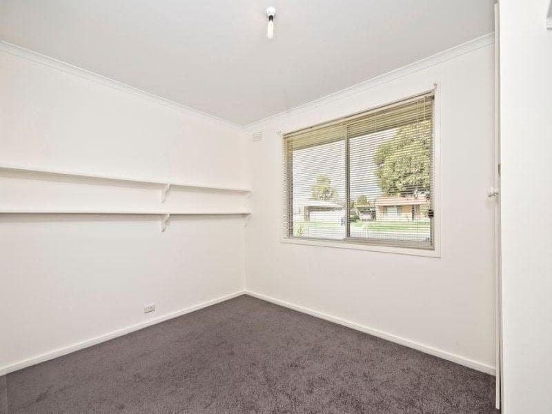 33 Stodart Street COLAC VIC, Colac - Thumbnail 3
