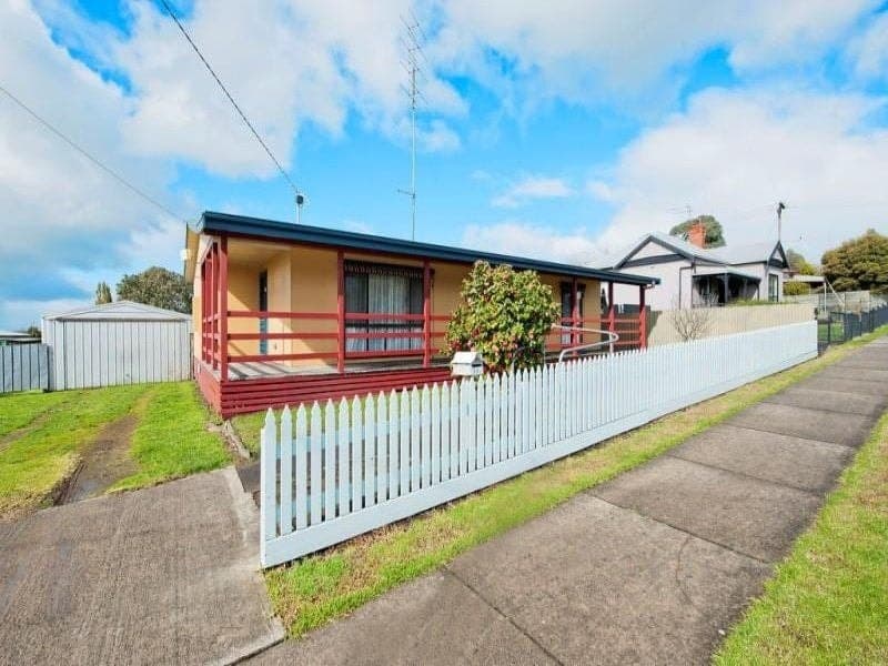 39 Bowen Street CAMPERDOWN VIC, Camperdown - Image 1