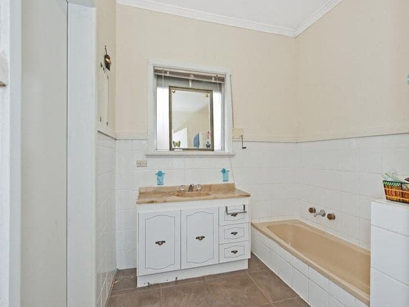 7 Wright Street CAMPERDOWN VIC, Camperdown - Thumbnail 4