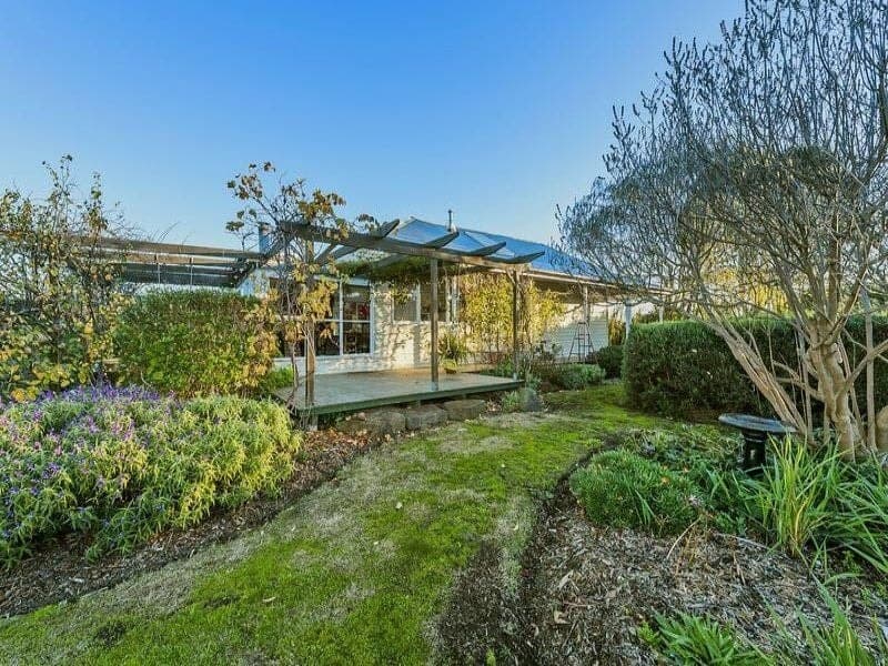315 Larpent Road COROROOKE VIC, Cororooke - Thumbnail 2