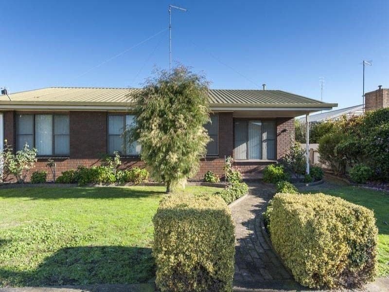 13 Airdrie Street COLAC VIC, Colac - Image 1