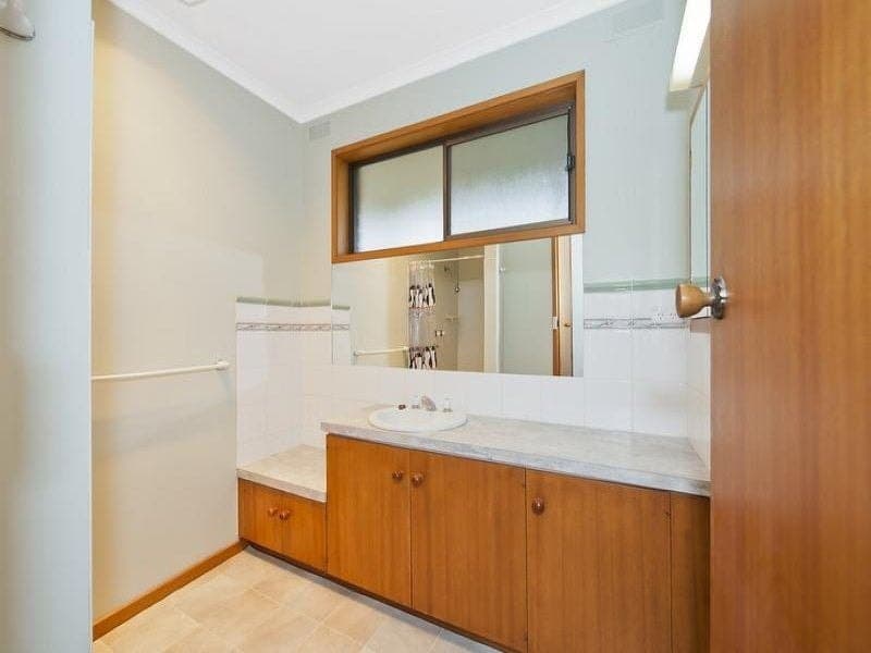 13 Airdrie Street COLAC VIC, Colac - Thumbnail 3