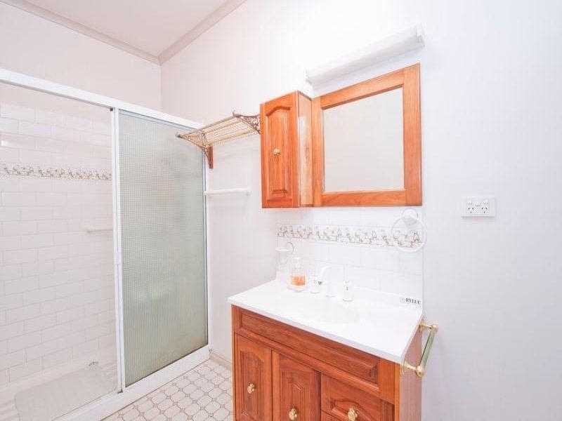 2/15A Manifold Street COLAC VIC, Colac - Thumbnail 3