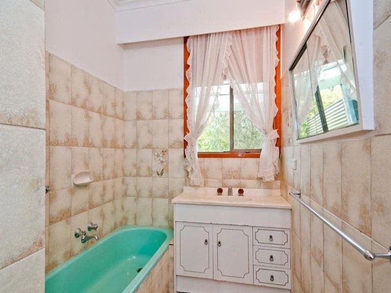 2 Parker Avenue COLAC VIC, Colac - Thumbnail 7