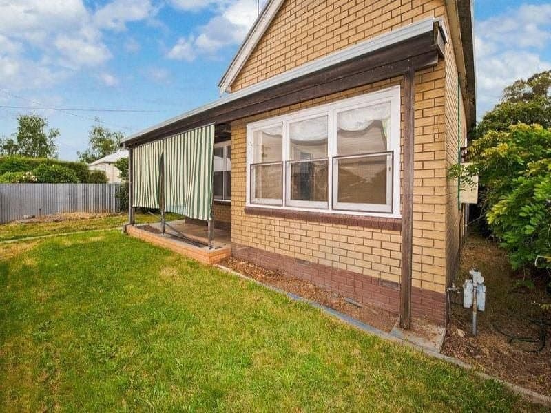 30 Wynne Street COLAC VIC, Colac - Image 1