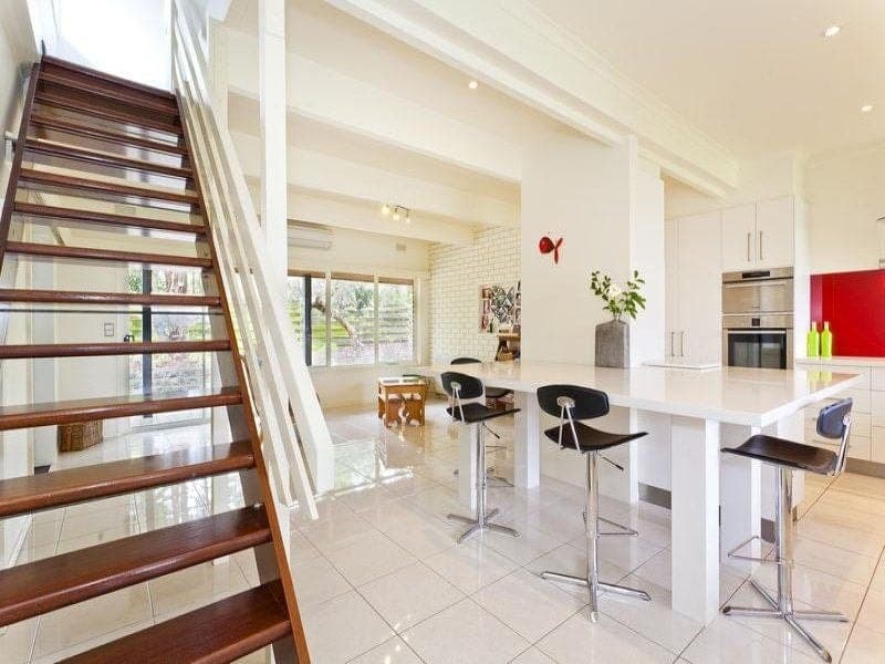 6 Vista Court CAMPERDOWN VIC, Camperdown - Thumbnail 2