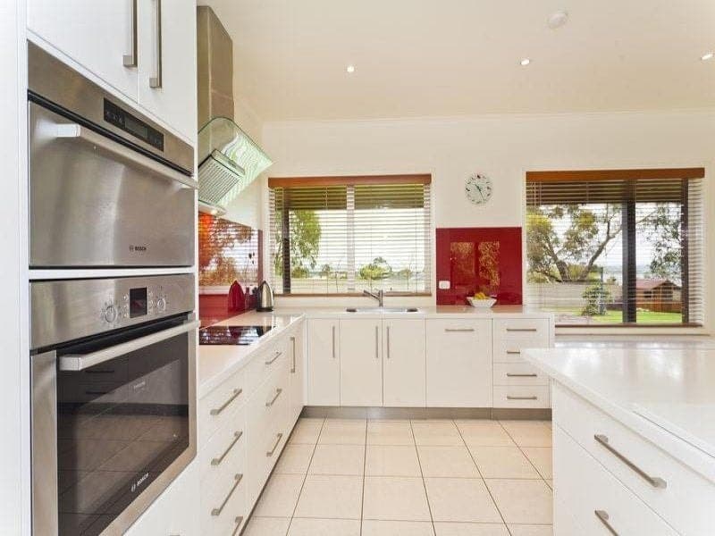 6 Vista Court CAMPERDOWN VIC, Camperdown - Thumbnail 5