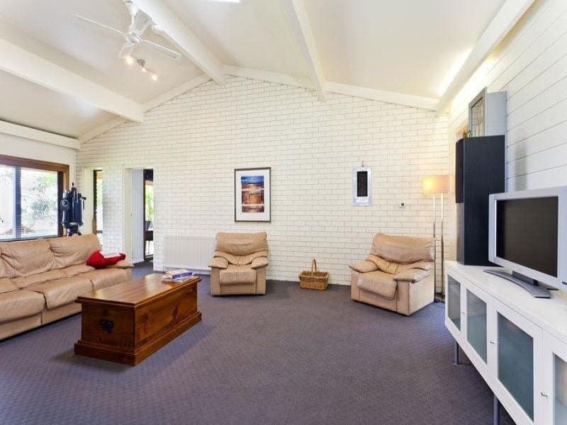 6 Vista Court CAMPERDOWN VIC, Camperdown - Thumbnail 7