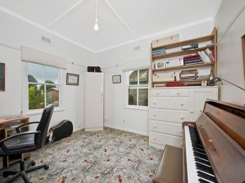 5 Johnstone Crescent COLAC VIC, Colac - Thumbnail 6