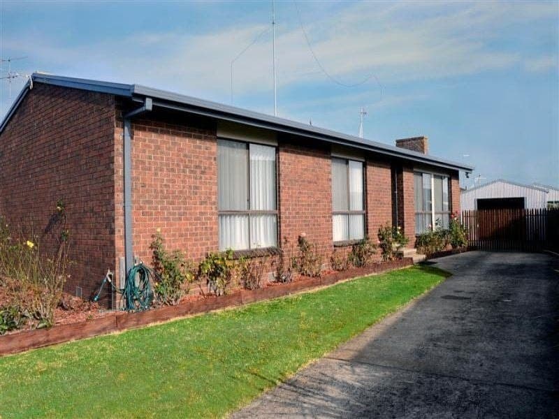 231 Sinclair Street COLAC VIC, Colac - Image 1