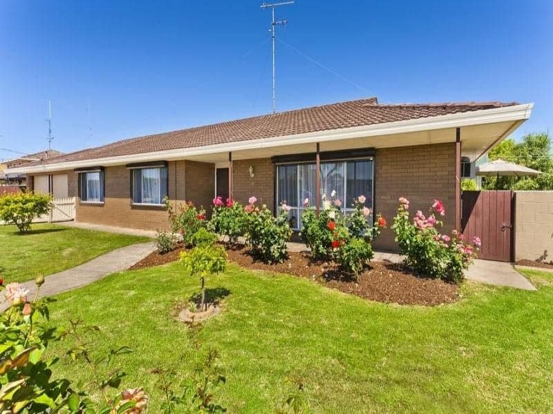 148 Hearn Street COLAC VIC, Colac - Image 1