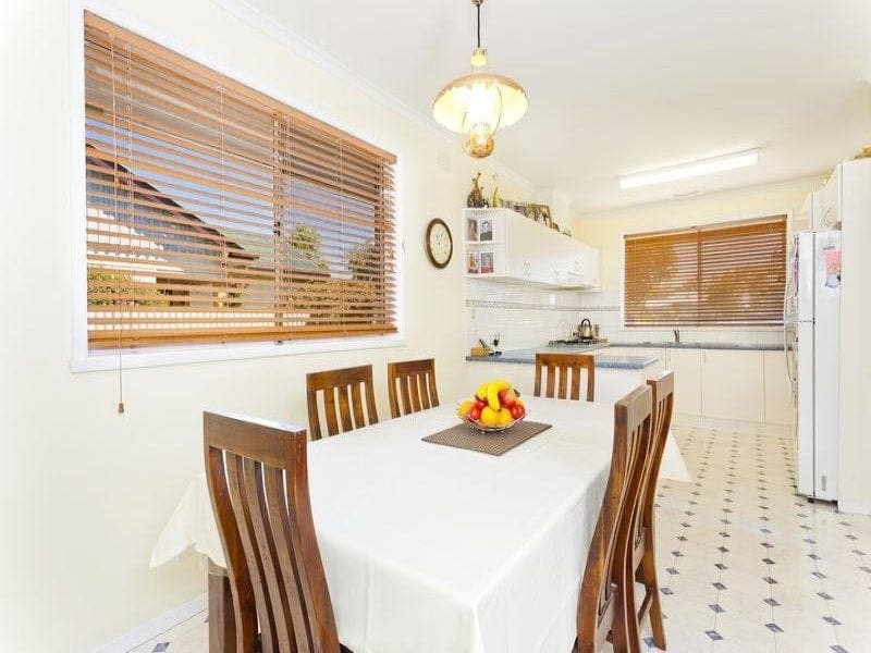 148 Hearn Street COLAC VIC, Colac - Thumbnail 3