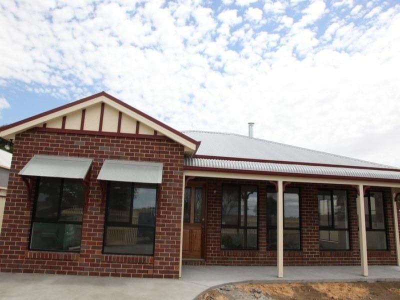 83 Main Street BEEAC VIC, Beeac - Image 1