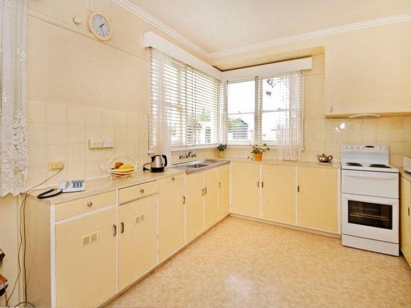 62 Hart Street COLAC VIC, Colac - Thumbnail 3